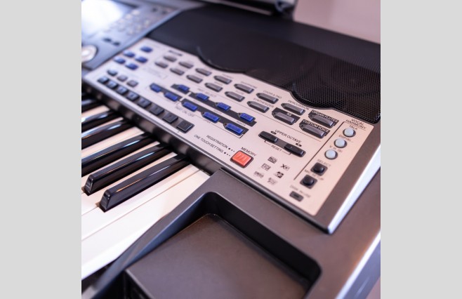 Yamaha PSR-9000 Keyboard, Used (SN:023081) - Image 10